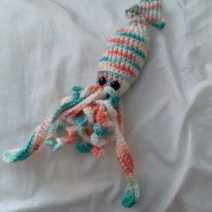 Crochet Items (not a listing read  description)